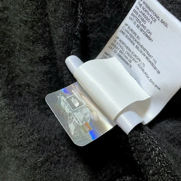 The North Face Women’s Heritage Patch Full Zip Black Hoodie - Picture 6 of 8